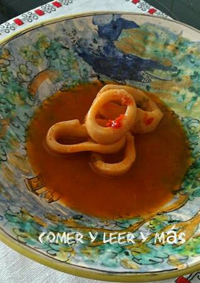 Una foto de Guiso de calamares (molho de lulas)