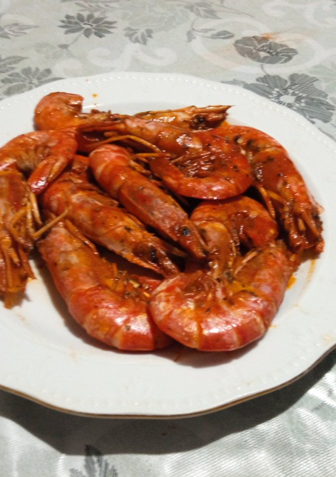 Una foto de Gambones con tomate