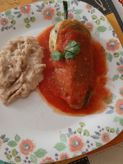 Una foto de Chiles rellenos de queso