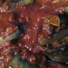 A picture of Balado terong ungu.