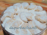 44. Putri Salju Keju
