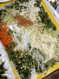 A picture of HMT Salad.