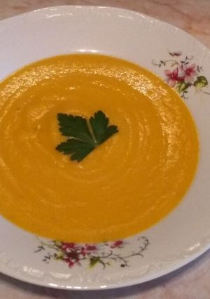 Portugál zöldségkrémleves recept fotója