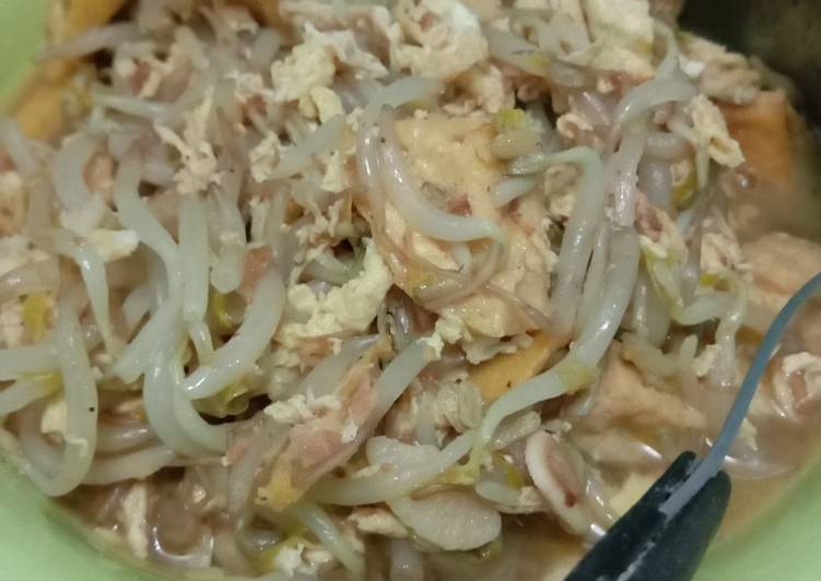 Tumis 3 T (tahu telor taoge)