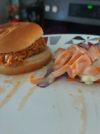 Recipe Slow-Cooker Pulled Chicken with Cole-Slaw the Can Spoil the Tongue Tasty