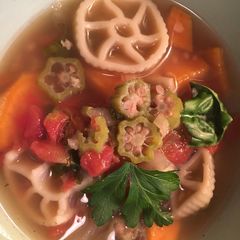 A picture of Spicy Okra Soup.