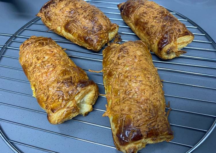 Napolitanas de jamón y queso rápido y sencillo con hojaldre