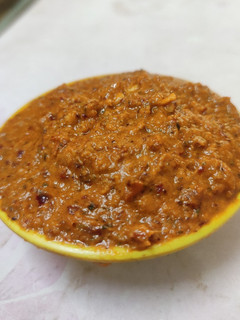 टोमॅटो चटणी (Tomato Chutney Recipe In Marathi) रेसिपी चे मुख्य फोटो
