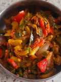 குடைமிளகாய் பொரியல்(capsicum poriyal recipe in tamil)