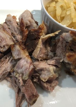 A picture of Melt-in-the-mouth pork roast.