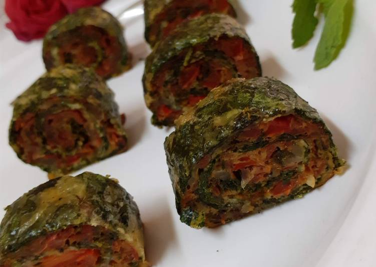 Savoury spinach roulade
