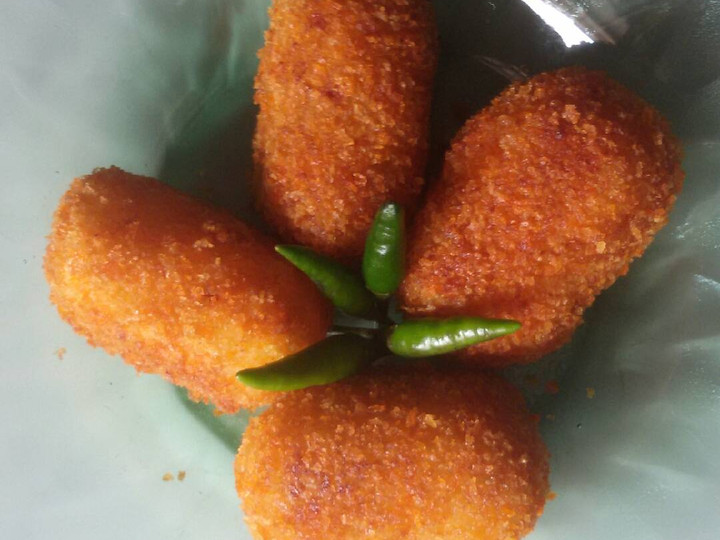 Cara Gampang Membuat Kroket Kentang Kornet Sosis, Menggugah Selera