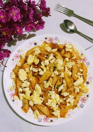 A picture of Masala Egg Pasta.