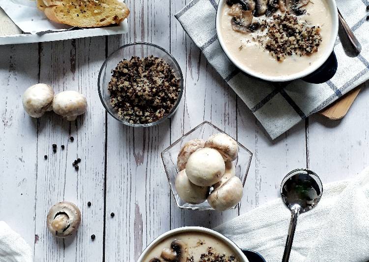 Mushroom Soup with Quinoa