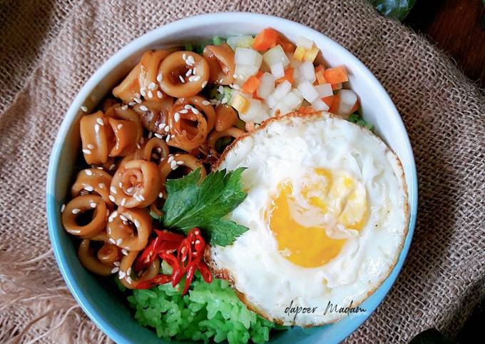 Langkah Mudah Membuat Resep [RICE BOWL] Nasi Hijau Cumi Saus Tiram