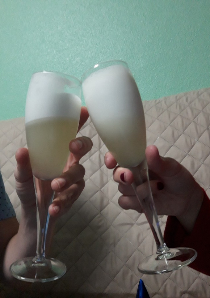 Una foto de Sorbete de limón sin alcohol