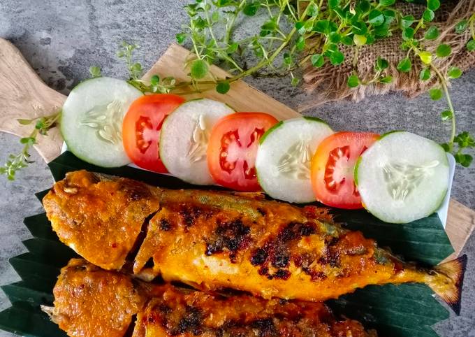 Resep Ikan Gembung Bakar Ala Padang, Bikin Ngiler