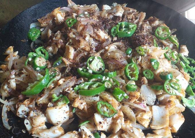 Recipe of Quick Tawa fish qeema