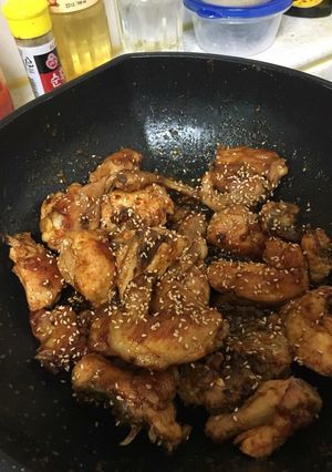 Hình của món Thịt gà rang cay.