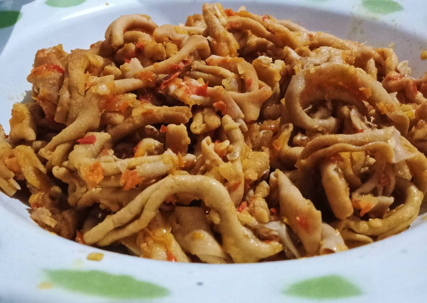 24. Usus Ayam Pedas