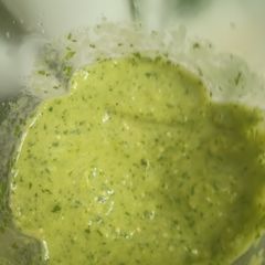 A picture of Salsa Verde.