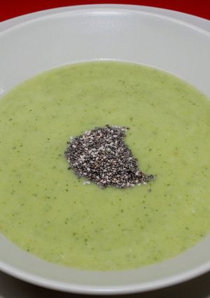 Foto principal de Crema de calabacín con chía