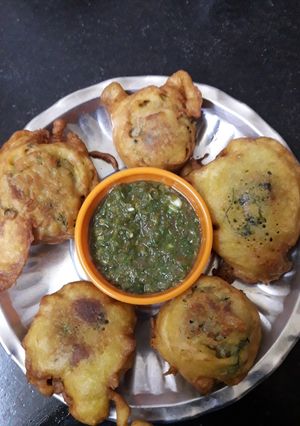 Bread ka aloo gonda रेसिपी मुख्य फोटो
