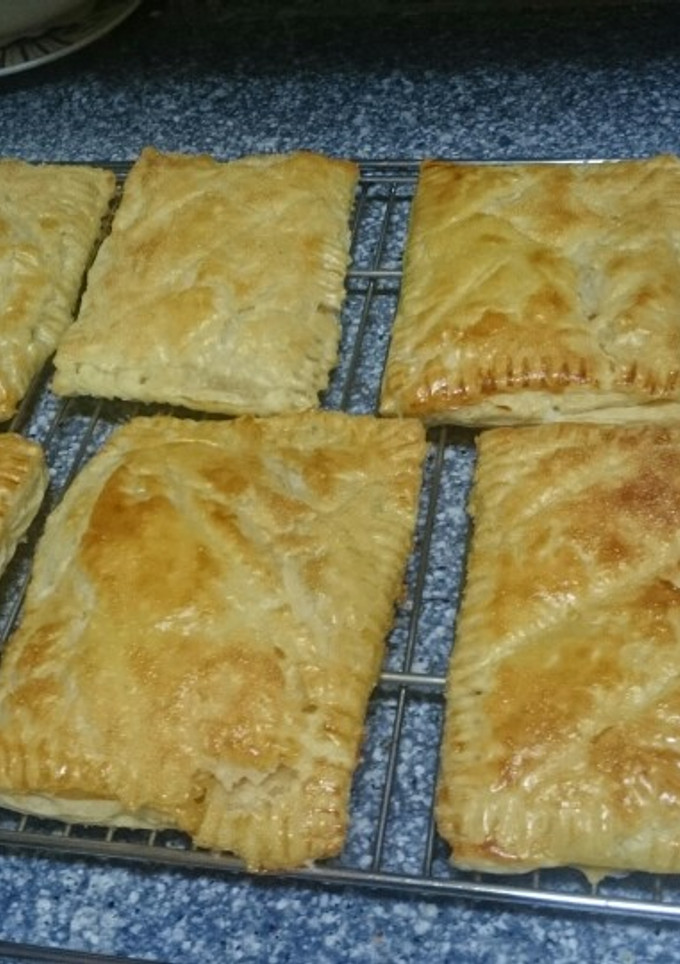 Una foto de Hojaldres Rellenos