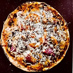A picture of Hobo Pizza.