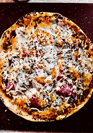 A picture of Hobo Pizza.