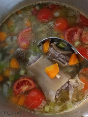 Cara Mudah Membuat Resep Sop buntut sapi yang Menggugah Selera
