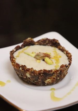 A picture of Til Rabdi In Nutty Dates Cups.