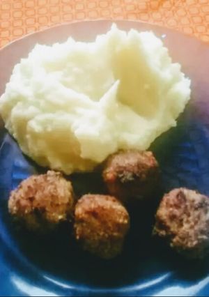 Una foto de Albóndigas en minutos 😋