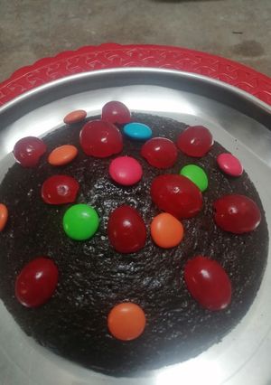 A picture of Brownie cake.