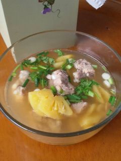 รูปของ ต้มกระดูกหมูอ่อนสัปรด