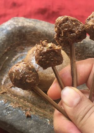 A picture of Tamarind Lollipop/ Candy.
