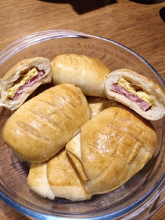 A picture of Luncheon Meat and Egg Bread.