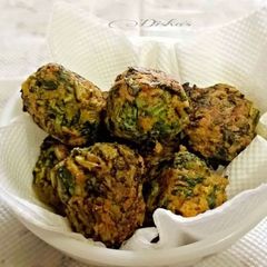 A picture of Buffalo Spinach Fritters.