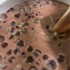 A picture of Chilled Red Bean Coconut Sago Dessert冰镇红豆椰汁西米露.
