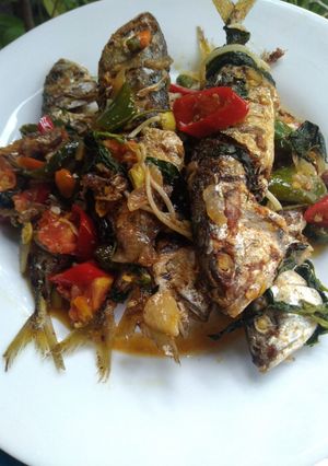 Foto resep Ikan kembung masak kemangi