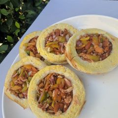 A picture of Pizza disc sandwich.