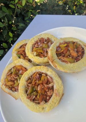 A picture of Pizza disc sandwich.