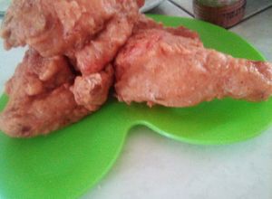 Una foto de Pollo frito 😋