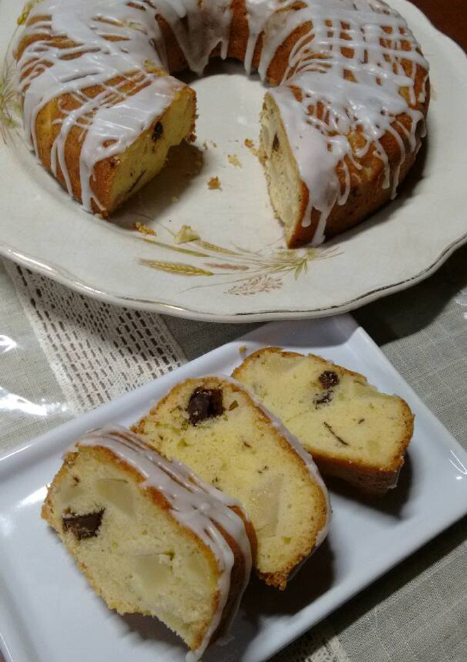 Una foto de Budin de peras y chocolate facil, humedo y rico