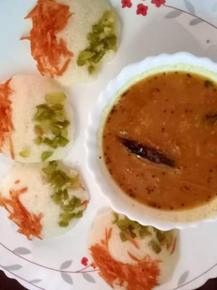 इडली सांबर (idli sambar recipe in Hindi) रेसिपी मुख्य फोटो