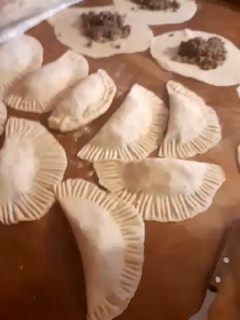 Una foto de Empanadas de carne fritas