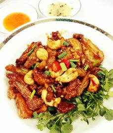 sụn gà chiên nước mắm