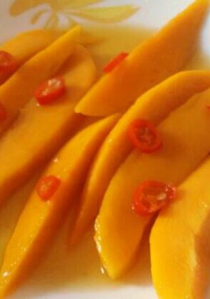 Foto resep Simple Thai Mango salad