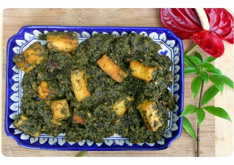 Sunday Fresh Palak Paneer - Pakistani style Curried Spinach &amp; Cottage Cheese