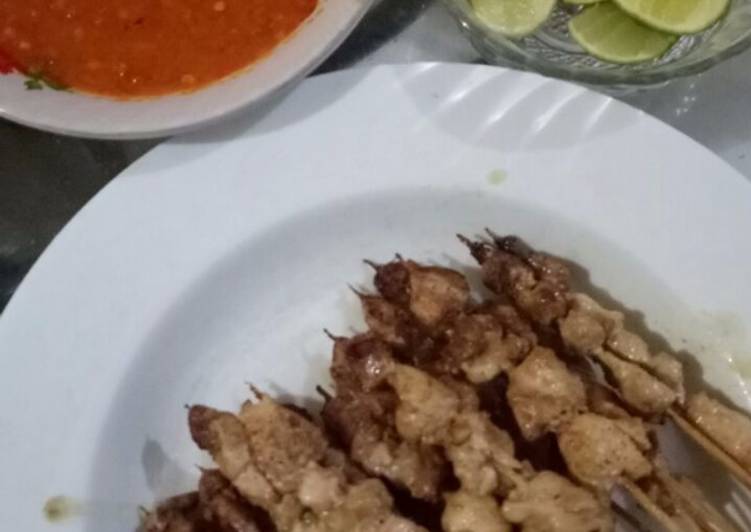 Sate taichan goreng pedas